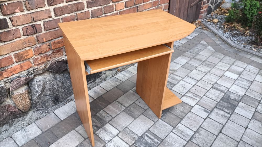 Biurko komputerowe 80x50x75