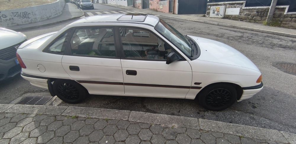 Opel astra GT 93
