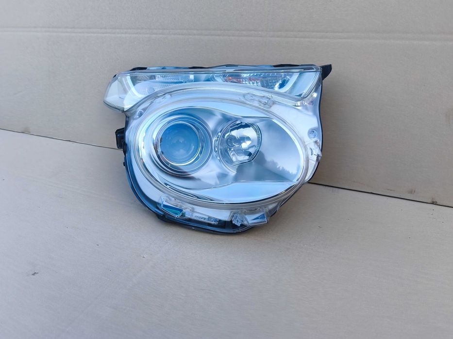 CITROEN C1 II 2 14- lampa prawa przód reflektor SOCZEWKA 81110-0H170