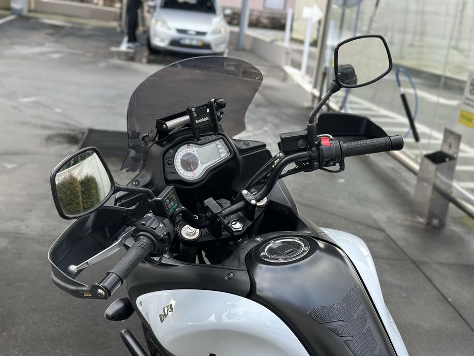Suzuki VStrom 650  -  S.Doc