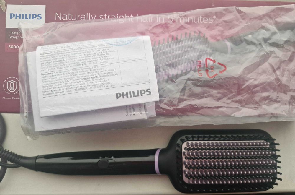 Щітка-випрямляч PHILIPS BHH880/00