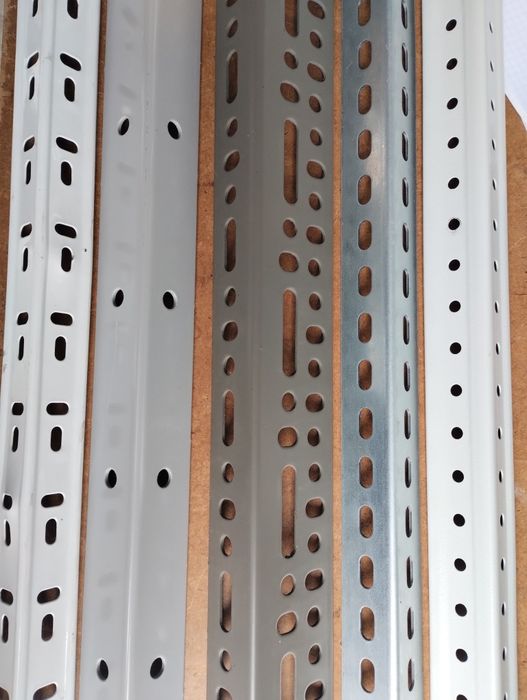 Solidne regały metalowe magazynowe Wysokość do 300