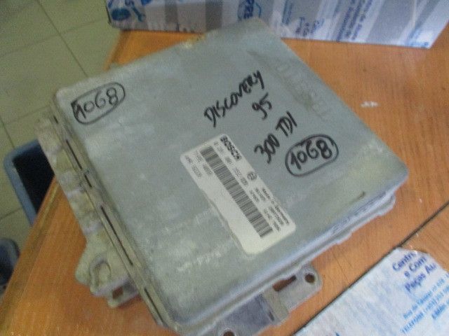 Centralina motor / ECU LAND ROVER Discovery I (LJ_)
