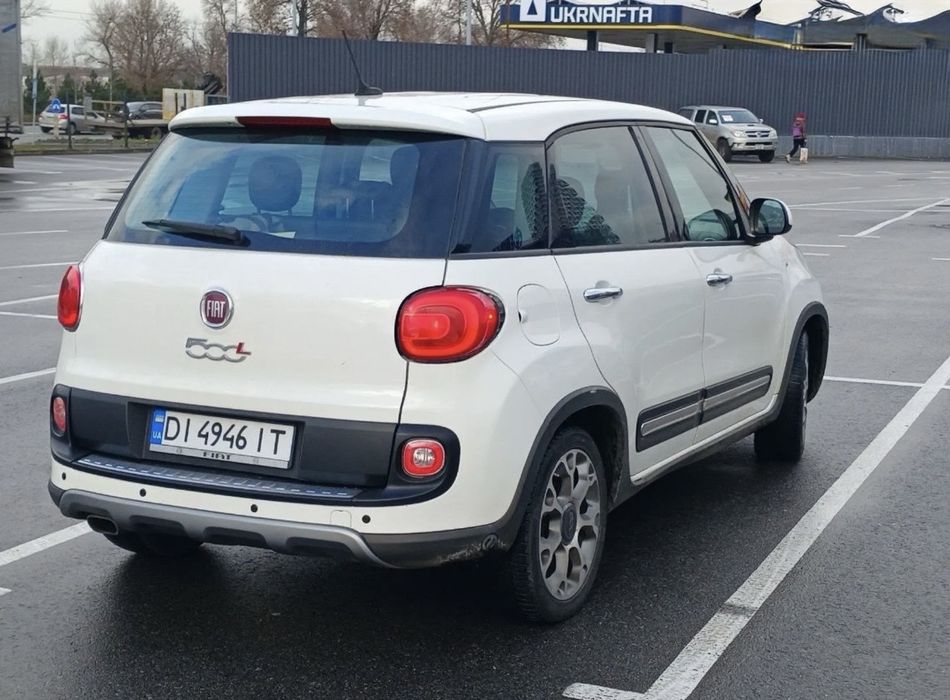 Fiat 500l tracking