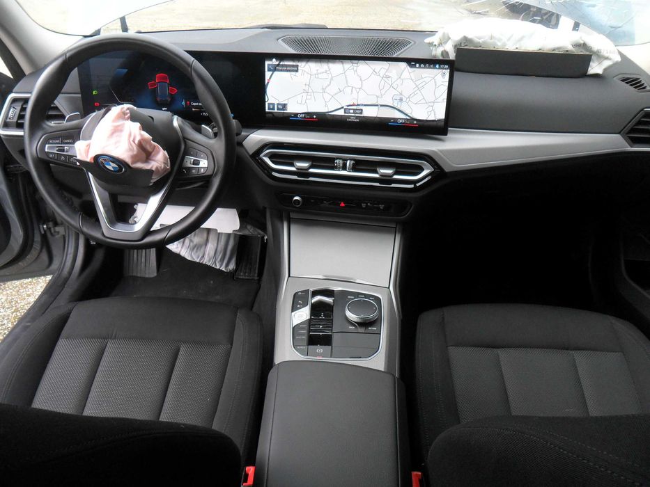 BMW 320E Touring Advanced Auto 204cv