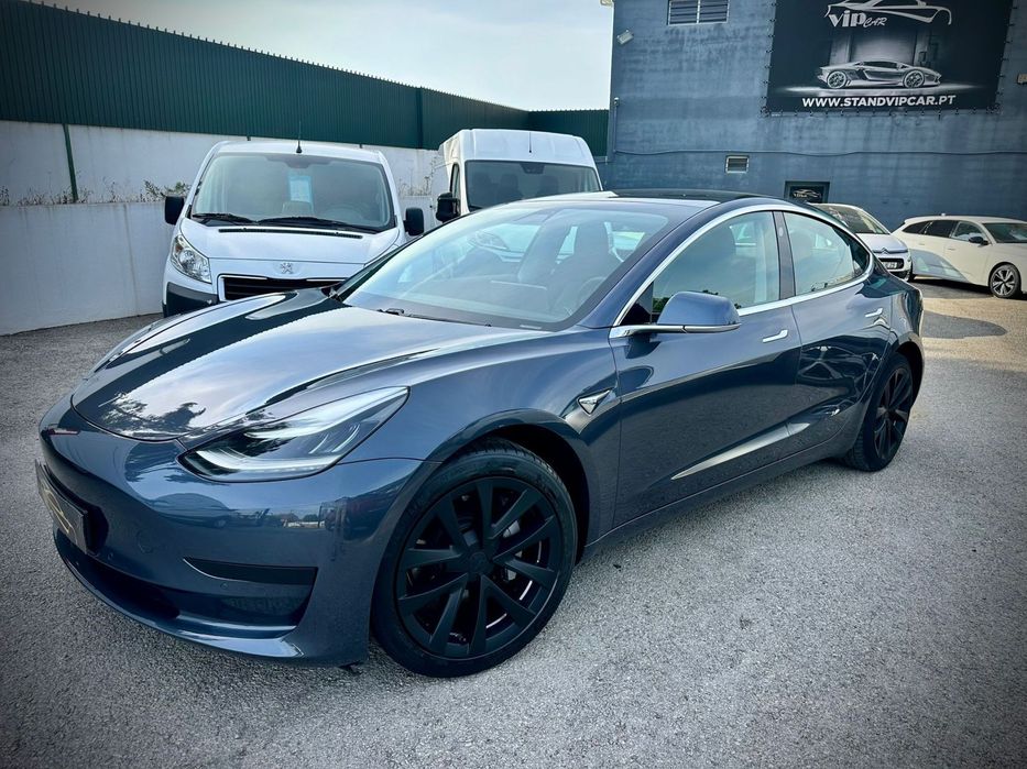 Tesla Model 3 Standard RWD Plus