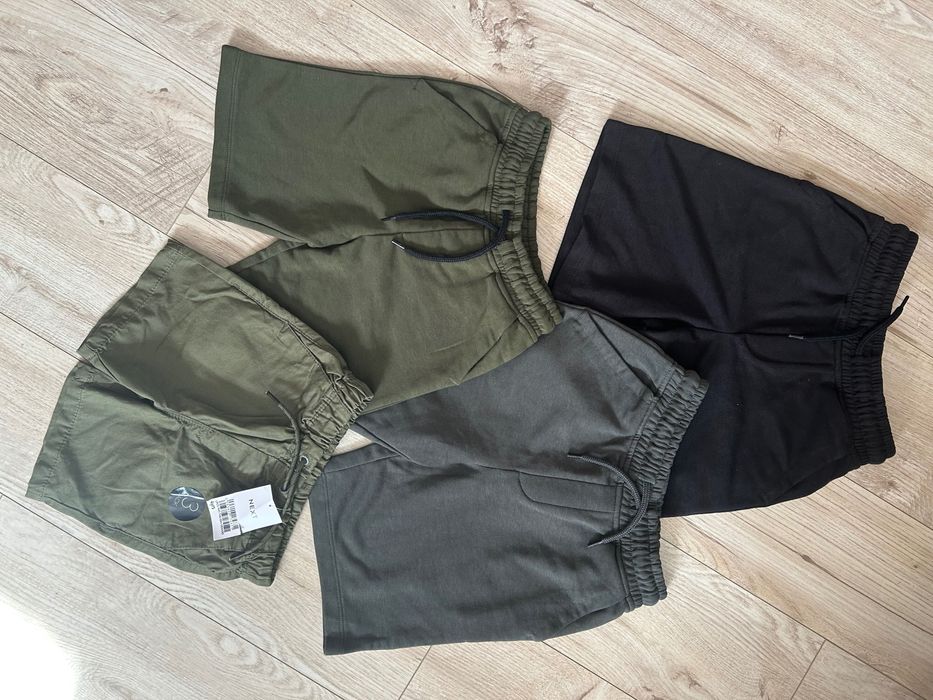 Тонкие, трехнитка штаны, шорты Next р.104,110,116,122