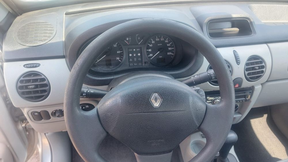 Продам    свіжо пригнаний Renault Kangoo