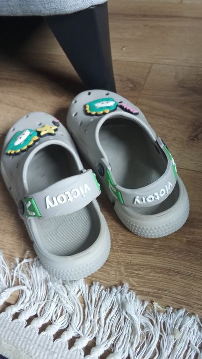 Klapki chłopięce jak a'la croccs 34