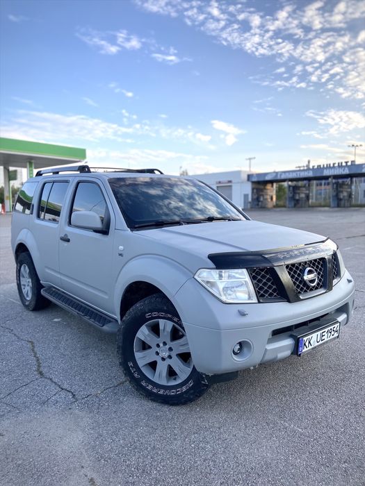 Nissan Pathfinder 4.0 газ/бензин