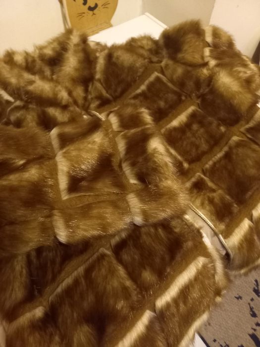 Casaco imitação de  pele