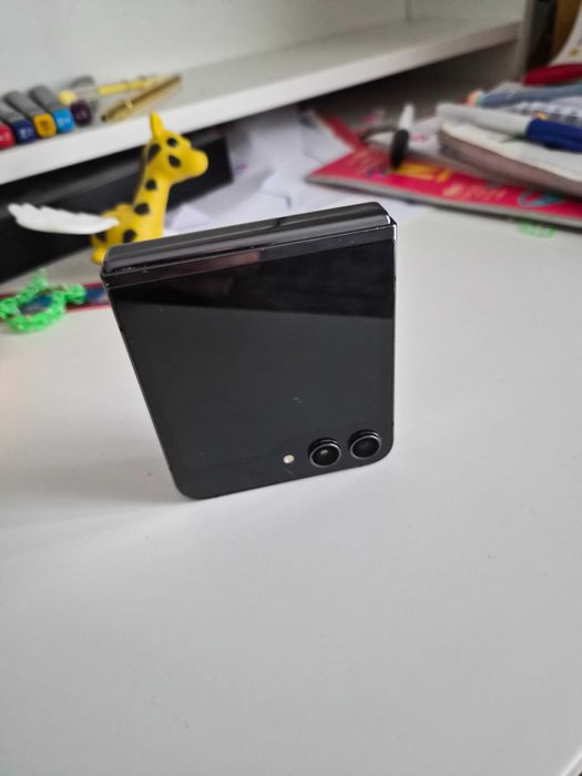 Samsung Galaxy Z Flip 5 - 512Gb