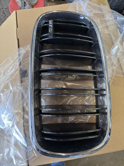 Grill Bmw X6M F86 F15 F16 - M power Lewy