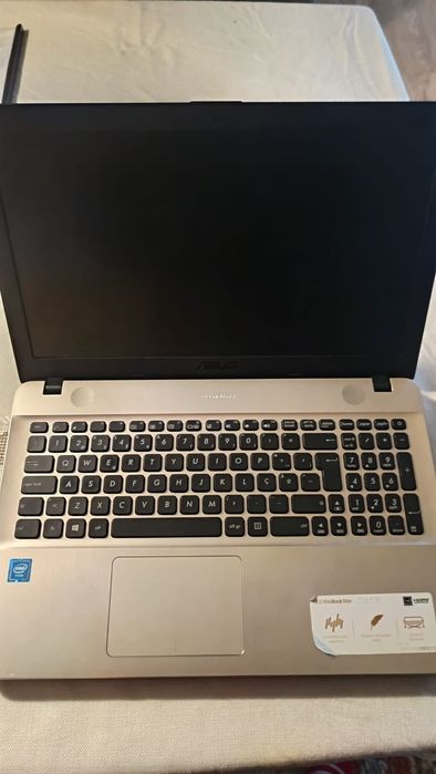Portátil  Assus F541N