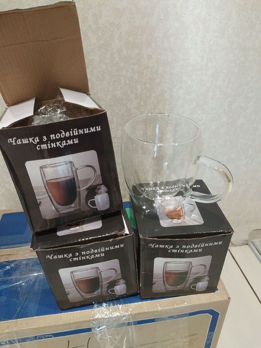 Чашка с двойными стенками