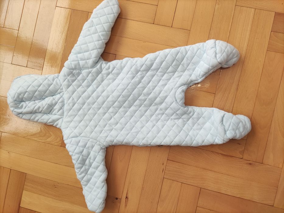 Kombinezon wiosenny/jesienny  rozmiar 68