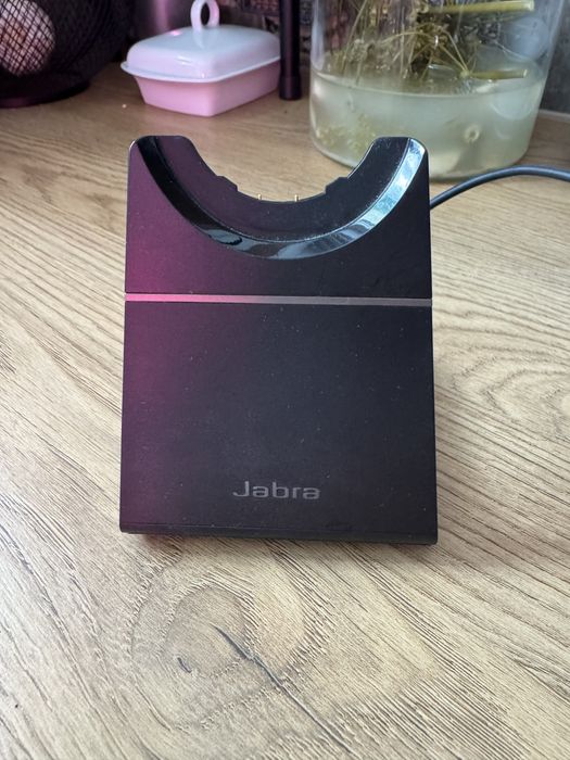 Stacja dokująca do Jabra Evolve2 65 Deskstand