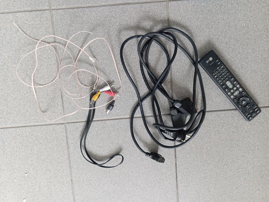 Kino domowe LG HT355SD + 5 głośników + sprawne DVD USB