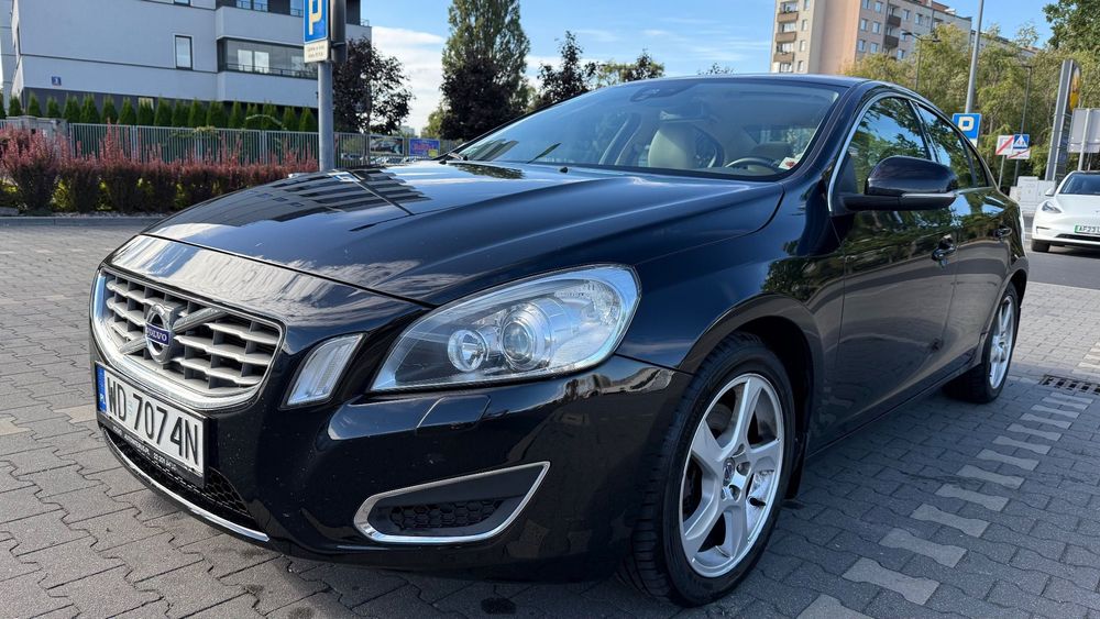 Volvo S60