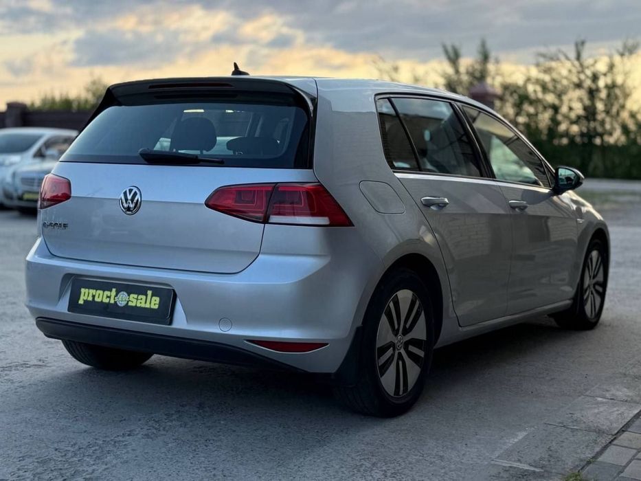 Продам vw E-Golf