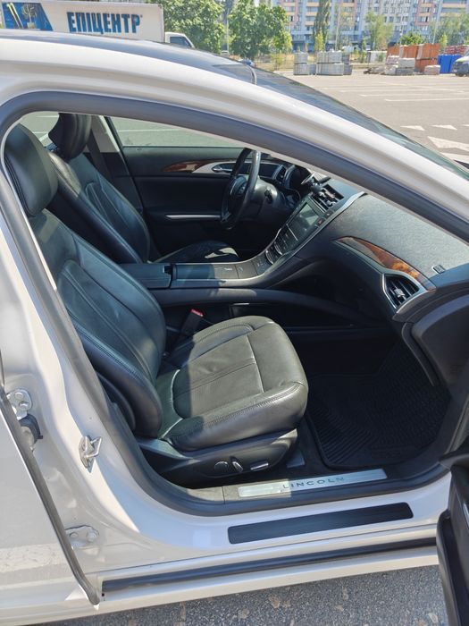 Lincoln MKZ 2.0 Hybrid  2014