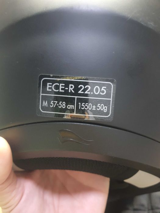 Capacete preto crivit