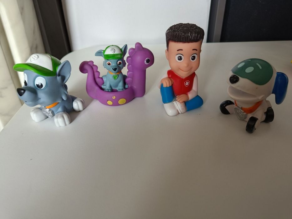 Zestaw gumowych zabawek syrenka kucyk świnka Peppa