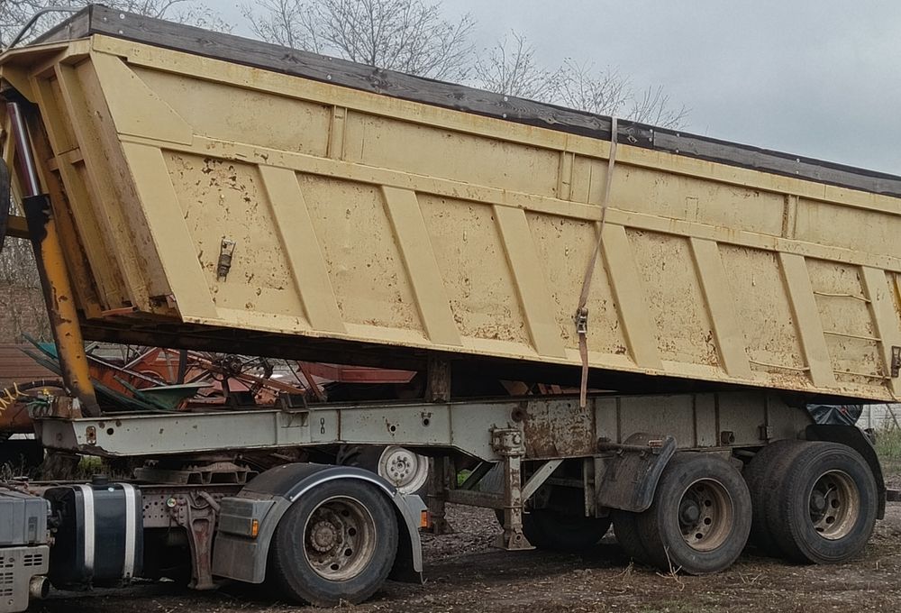 Полуприцеп  МАЗ 950600-030