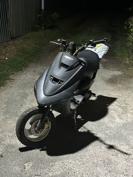 Yamaha super jog zr