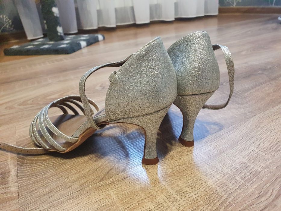 Туфлі танцювальні Grand Prix