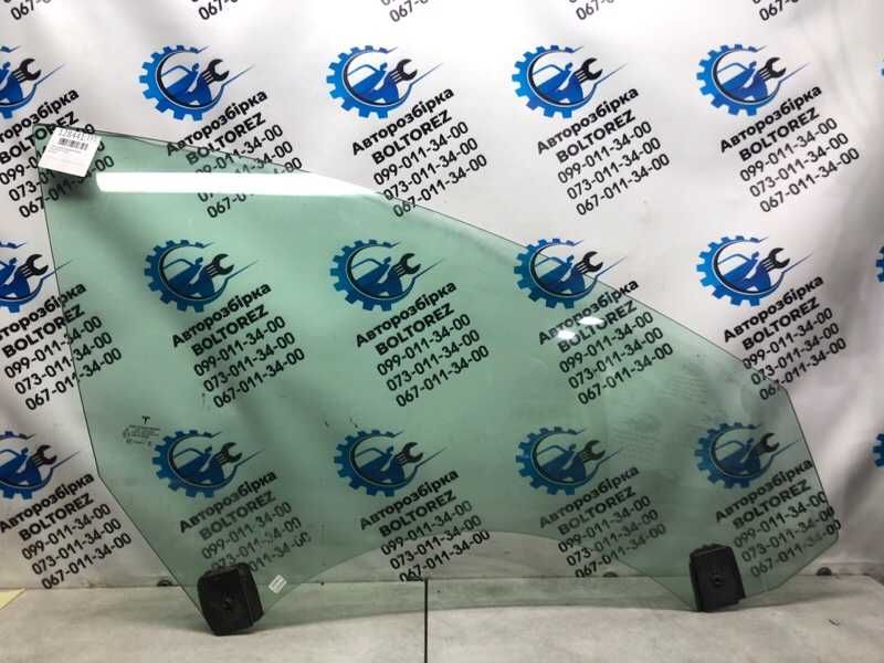 Скло дверей перед прав Стекло двери передней правой Tesla Model 3 подв