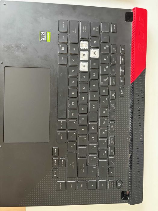 ASUS Rog Strix G513IC 15.6", 144Hz R7-4800H 16GB SSD 512GB, RTX3050