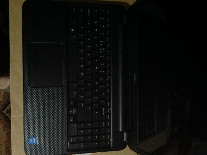 Dell Inspiron 3537 i7-4500U8GB1000 HD8850M
