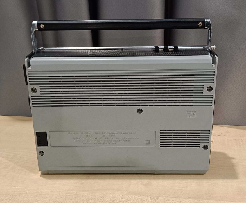 Радіоприймач VEF 214