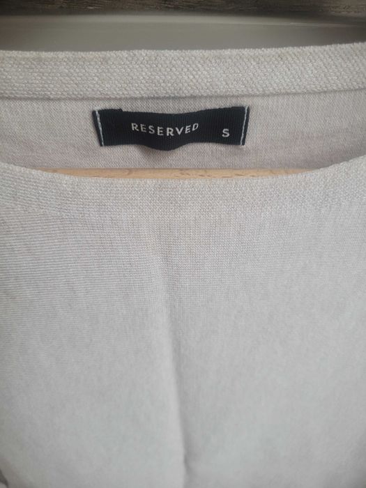 Sweterek reserved s