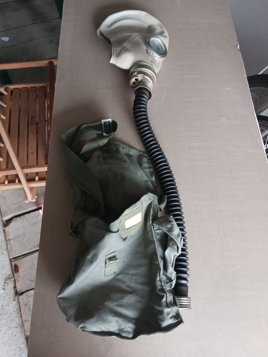 Maska przeciwgazowa słoń