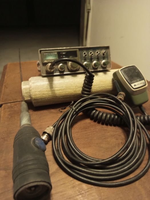 Radio CB Midland com antena