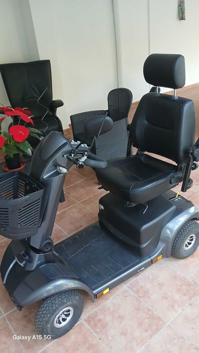 Scotter eléctrica de mobilidade Stannah Mopi