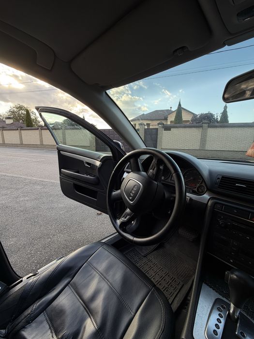 Продам Audi A4 b7