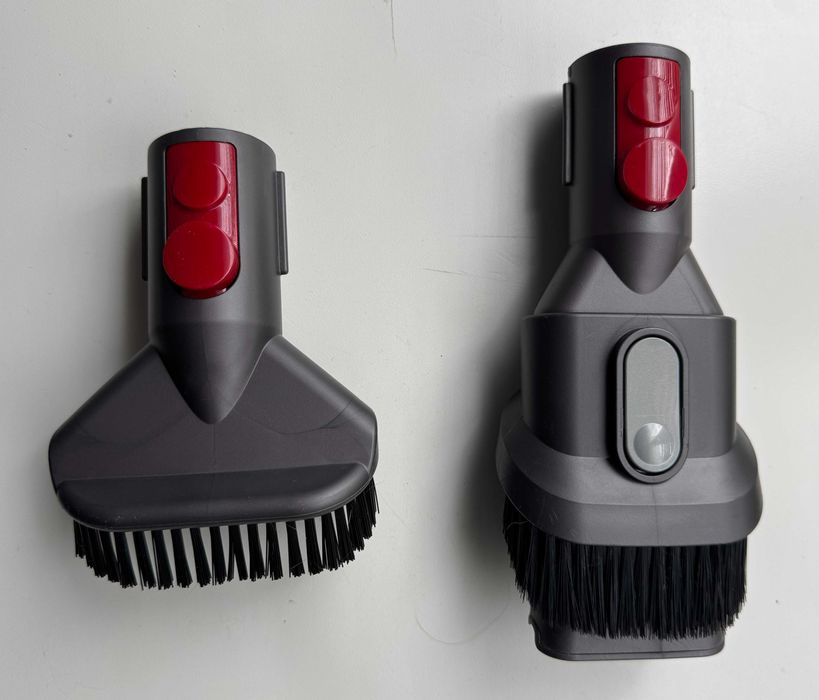 Оригінальні док-станція та насадки для пилососа Dyson V11