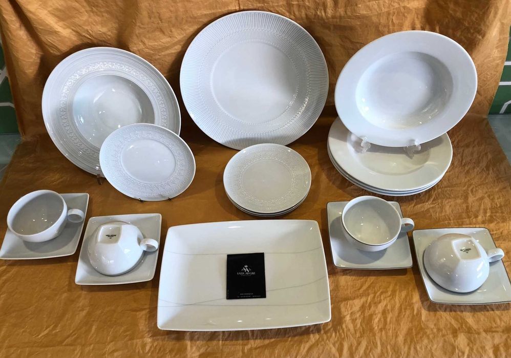 conjunto de peças de mesa em porcelana da vista alegre, três coleções