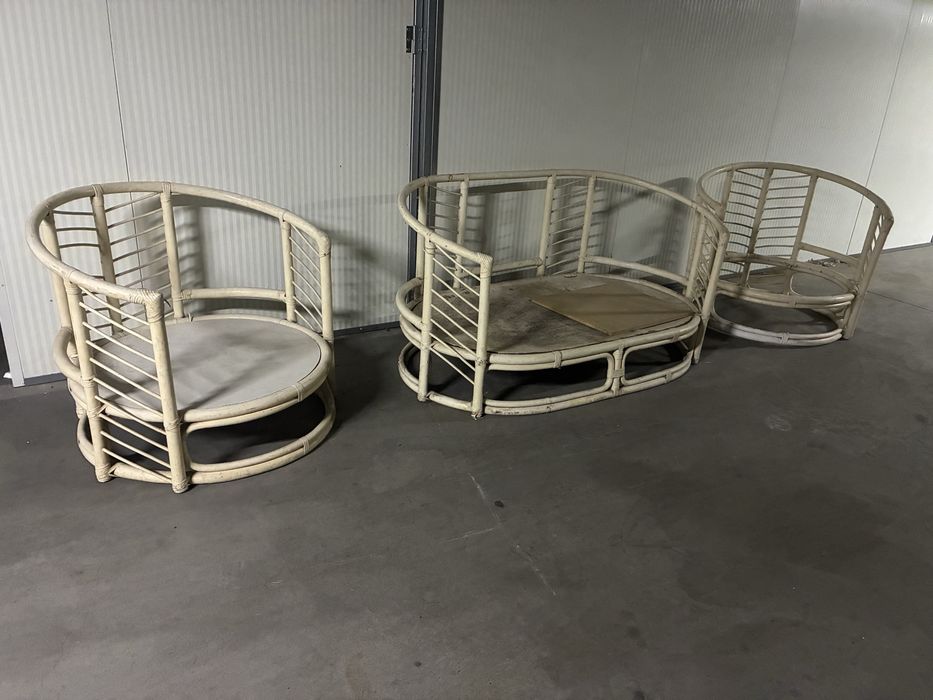 Conjuntos cadeiras centenarias de jardim em bambu