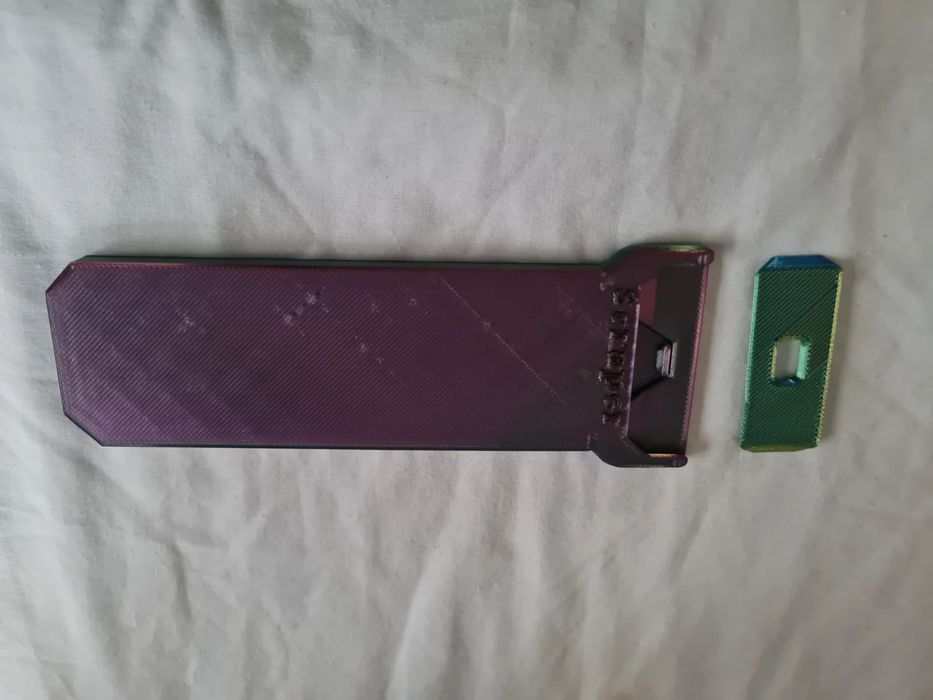 Raspador Confortável com Lâminas