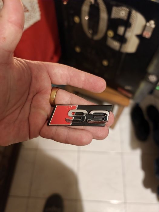 Símbolo Audi para grelha/ Mala