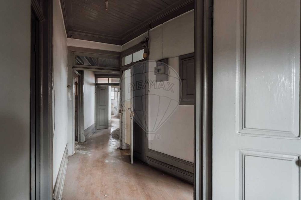 T4 Rua Direita 293, Viseu - Negócio Imperdível