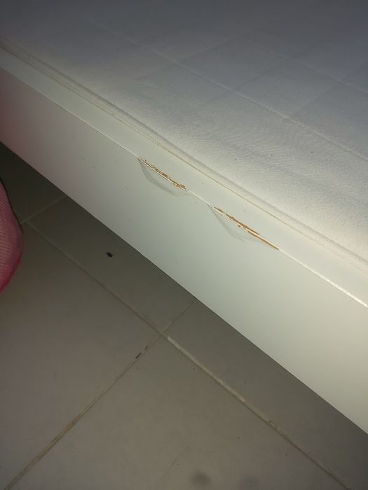 Cama de criança com colchão