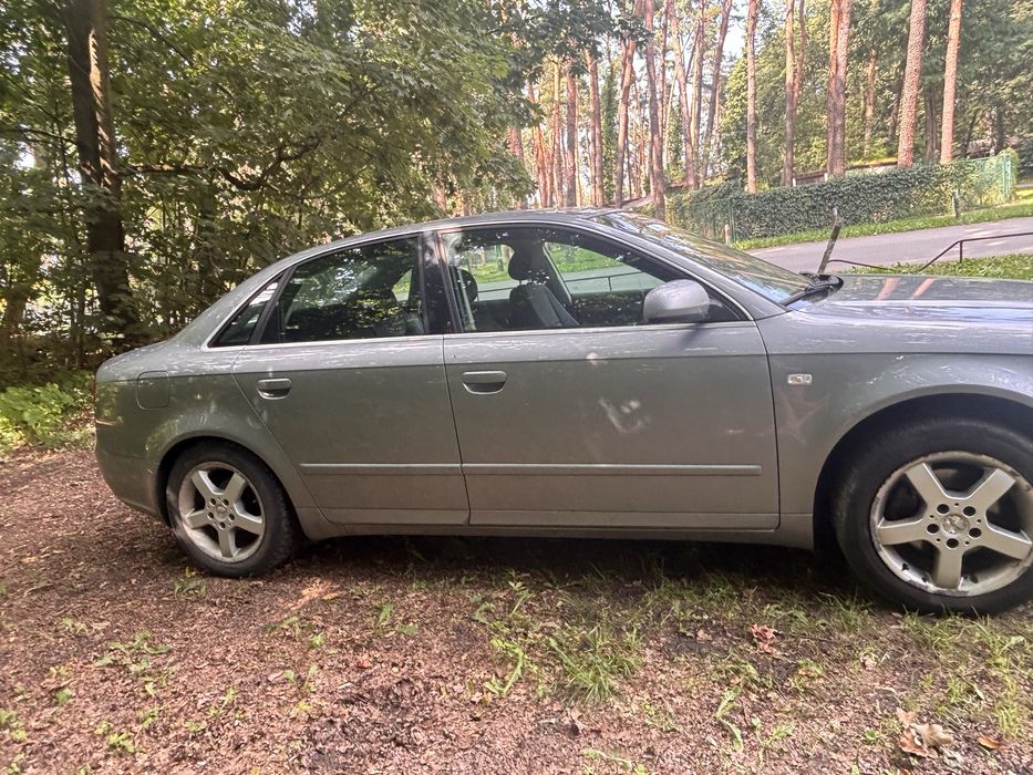 Audi a4 b7 2.0 benzyna