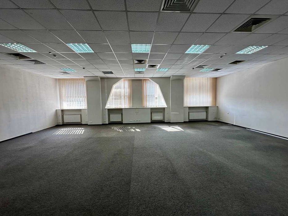 Офіс в БЦ, Open Space - 118 м.кв., генератор, Поділ. Власник