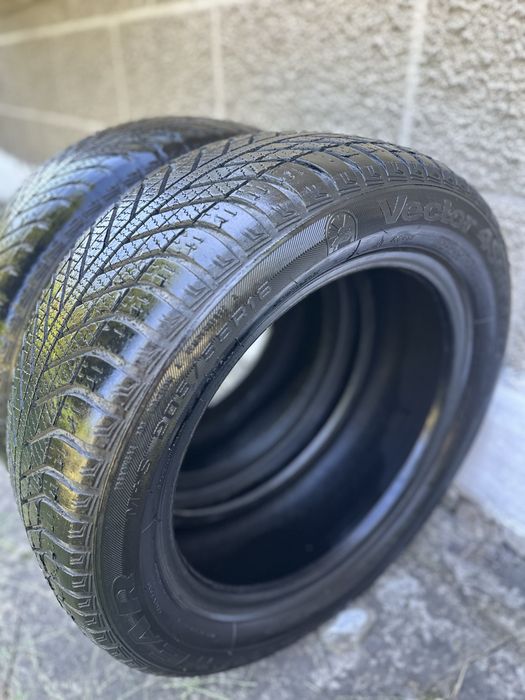 Шини  205/55/16 - 2 шт Goodyear Vector 4 Seasons | Всесезонні шини