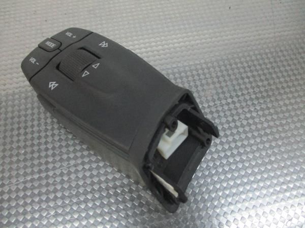 Comando / botão / interruptor multifunções SEAT Ibiza IV (6J5, 6P1)